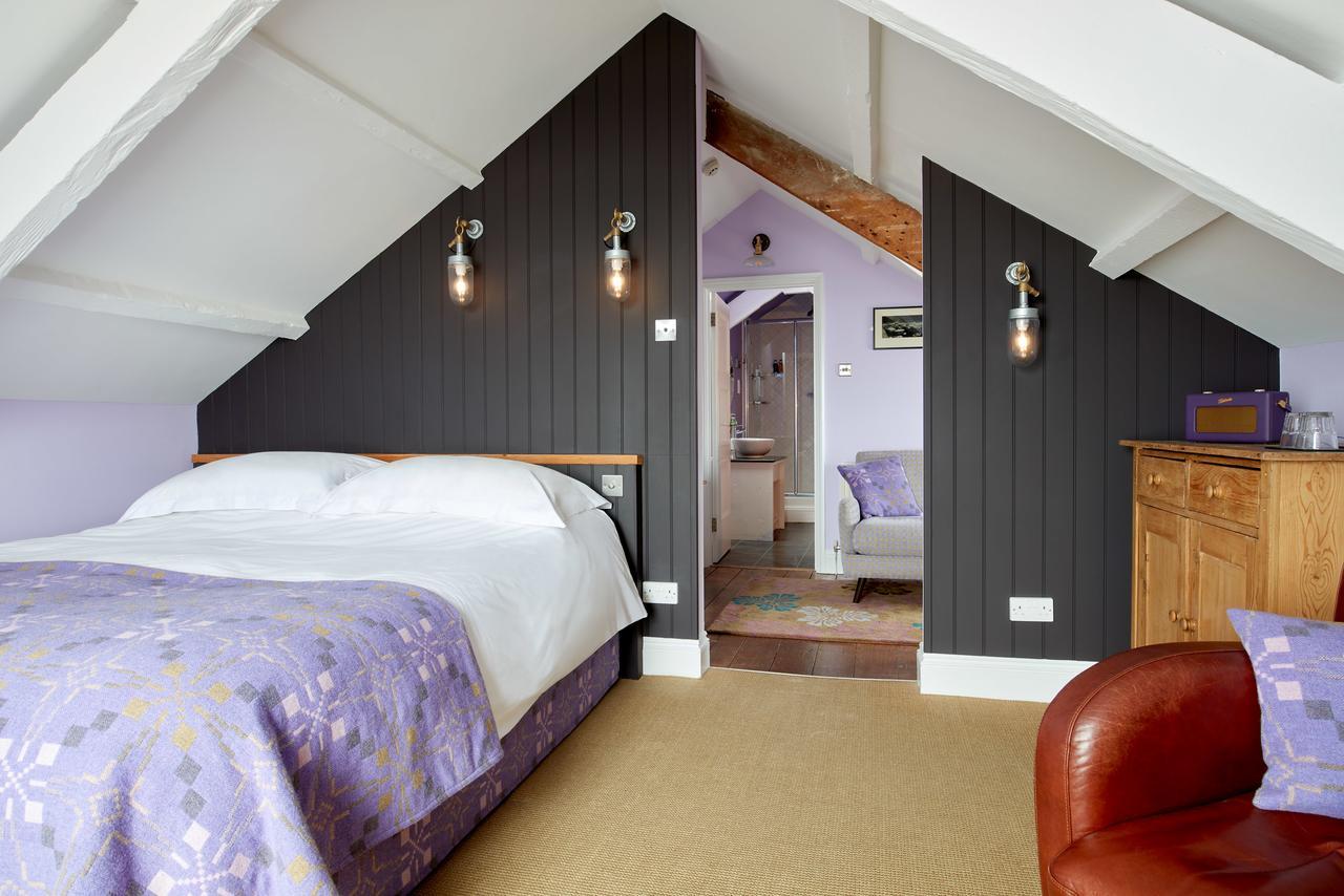Harbourmaster 5*
